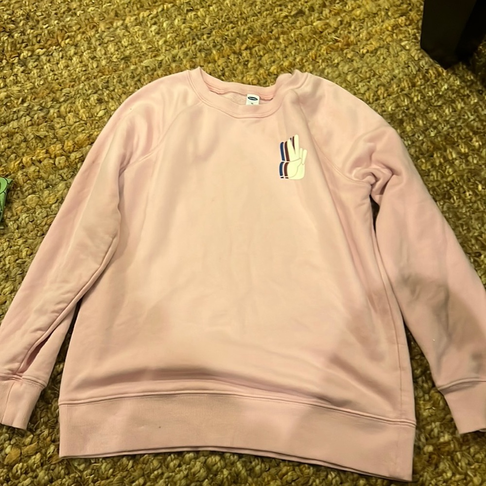 old navy peace sign crew neck women’s xs